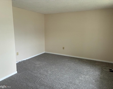 1537 Violet Drive - Photo Thumbnail 1