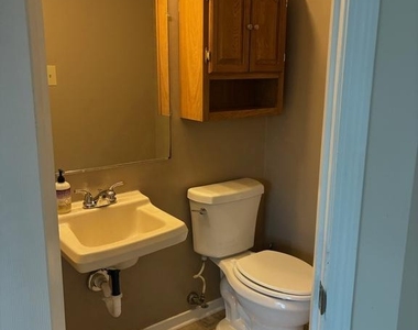 1537 Violet Drive - Photo Thumbnail 5
