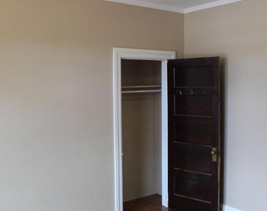 112 E Washington Street - Photo Thumbnail 24