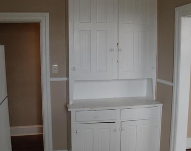 112 E Washington Street - Photo Thumbnail 11