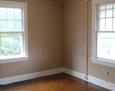 112 E Washington Street - Photo Thumbnail 21