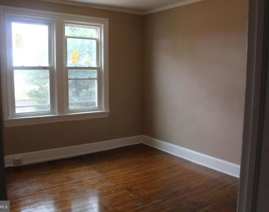 112 E Washington Street - Photo Thumbnail 20