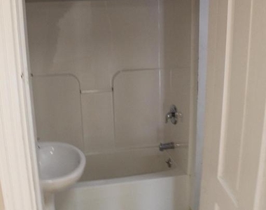 115 N Potomac Street - Photo Thumbnail 8