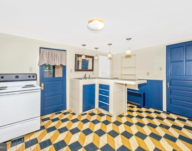 828 S Potomac Street - Photo Thumbnail 31