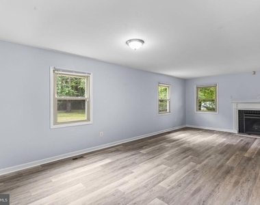 13501 Ivy Way - Photo Thumbnail 6