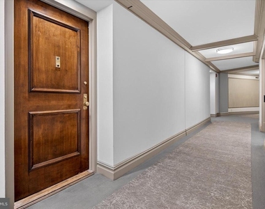 5225 Pooks Hill Road - Photo Thumbnail 3