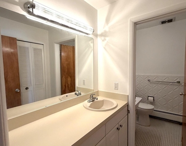1209 Island Drive - Photo Thumbnail 9