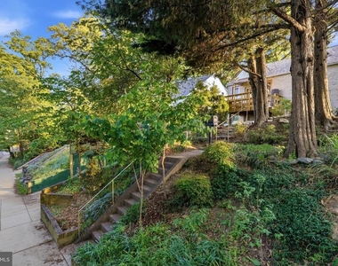 605 Ethan Allen Avenue - Photo Thumbnail 6