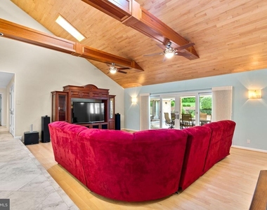 4233 Buckskin Wood Drive - Photo Thumbnail 23