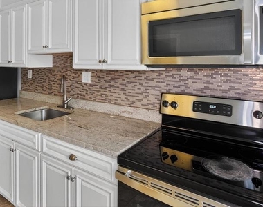 483 Arwell Court - Photo Thumbnail 16