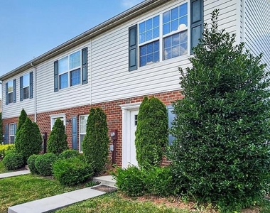 483 Arwell Court - Photo Thumbnail 2