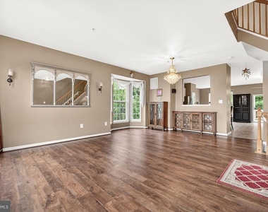 2572 Carrington Way - Photo Thumbnail 11