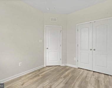 5907 Garden Walk Drive - Photo Thumbnail 22