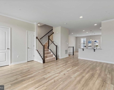 5907 Garden Walk Drive - Photo Thumbnail 3