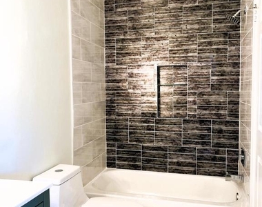 439 Terry Court - Photo Thumbnail 12