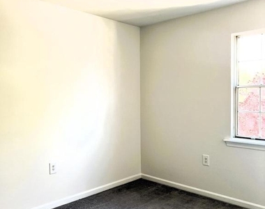 439 Terry Court - Photo Thumbnail 17