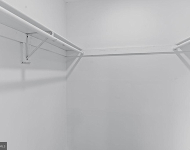 2060 Red Spruce Court - Photo Thumbnail 27