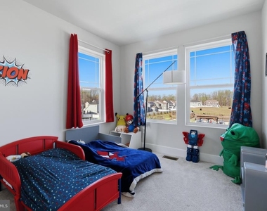 6894 Barrowfield Pl - Photo Thumbnail 14
