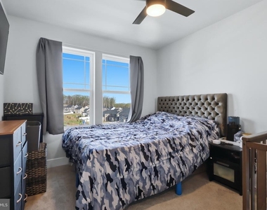 6894 Barrowfield Pl - Photo Thumbnail 15