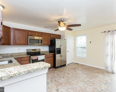 10 Blackfoot Ct - Photo Thumbnail 7