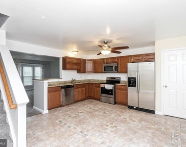 10 Blackfoot Ct - Photo Thumbnail 9