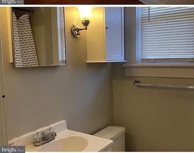 2800 Linwood - Photo Thumbnail 12