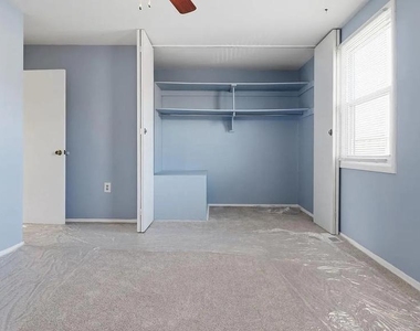 2612 Camberwell Court - Photo Thumbnail 12