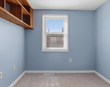 2612 Camberwell Court - Photo Thumbnail 7