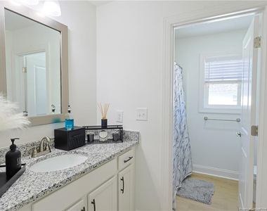 145 Easy Street - Photo Thumbnail 13