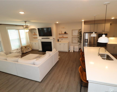 2151 Maggie Valley Drive - Photo Thumbnail 14