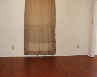 7805 Gallant Ridge Drive - Photo Thumbnail 1