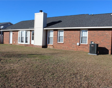 7805 Gallant Ridge Drive - Photo Thumbnail 23