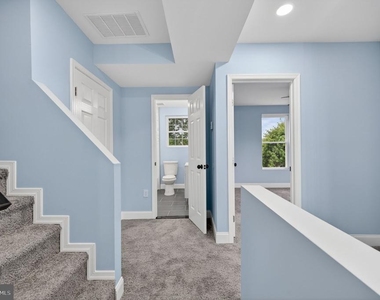 5306 Ethelbert Avenue - Photo Thumbnail 22