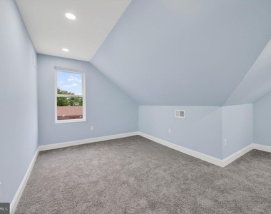 5306 Ethelbert Avenue - Photo Thumbnail 30
