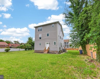 5306 Ethelbert Avenue - Photo Thumbnail 38