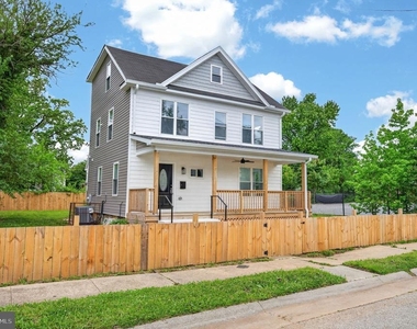 5306 Ethelbert Avenue - Photo Thumbnail 39