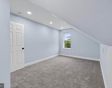 5306 Ethelbert Avenue - Photo Thumbnail 33