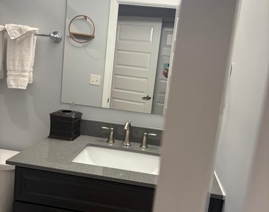 17 N East Avenue - Photo Thumbnail 13