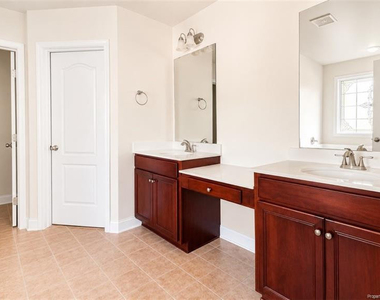 3541 Castlefield Lane - Photo Thumbnail 7