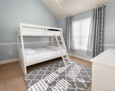 3541 Castlefield Lane - Photo Thumbnail 10