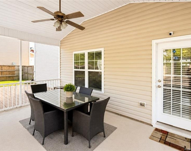 3541 Castlefield Lane - Photo Thumbnail 2