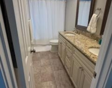 7044 Harbour Village Court - Photo Thumbnail 13