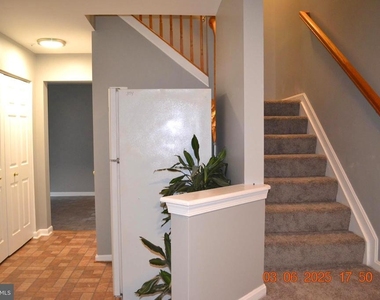 1302 Hill Born Drive - Photo Thumbnail 5