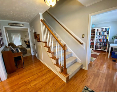 3705 Lockerbie Court - Photo Thumbnail 7
