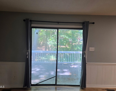 902 W Chatham Street - Photo Thumbnail 12