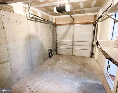 68 Alexis Drive - Photo Thumbnail 14
