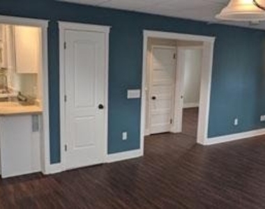 166 S Dupont Highway - Photo Thumbnail 2