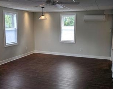 166 S Dupont Highway - Photo Thumbnail 4