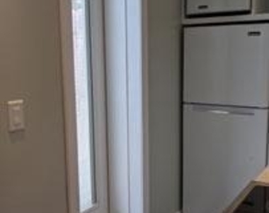 166 S Dupont Highway - Photo Thumbnail 6