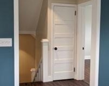 166 S Dupont Highway - Photo Thumbnail 1